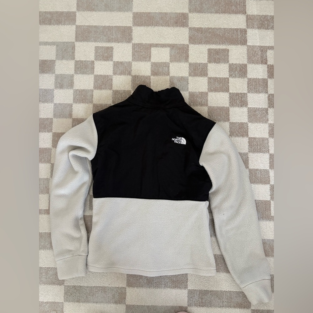 The North Face Black & Cream Women's Teddy Fleece Jacket - Picture 5 of 5